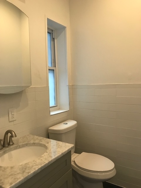 Eastern Parkway, Unit 1 - Photo 2