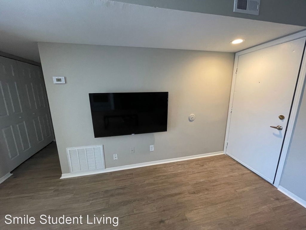 812 W Nevada Street - Photo 2