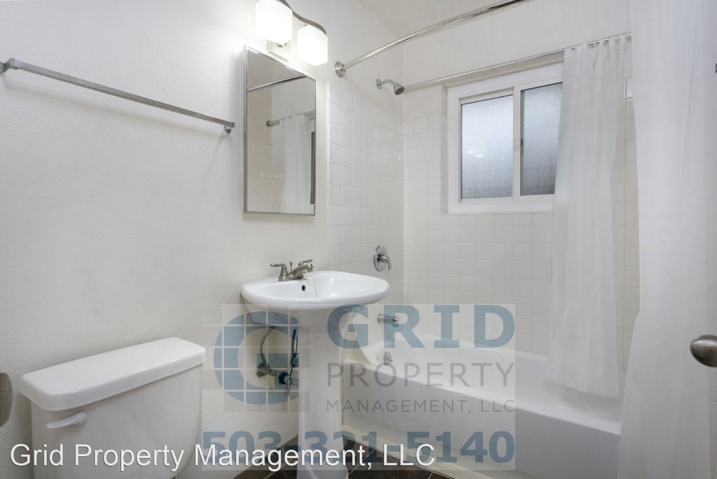 1800 Se Stark Street - Photo 6