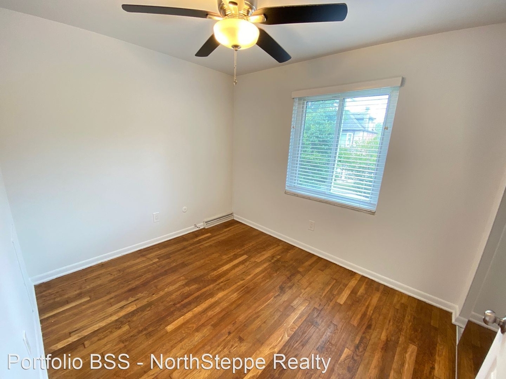 39 W 10th Ave - Photo 6