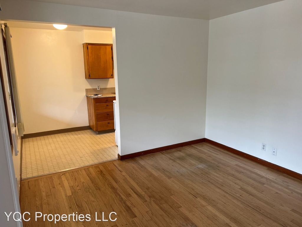 1319 E Reserve Street - Photo 20