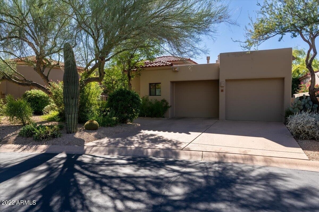 7500 E Boulders Parkway - Photo 0