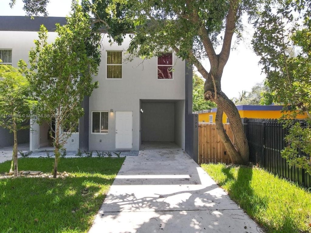 5125 Nw 5th Ave - Photo 27