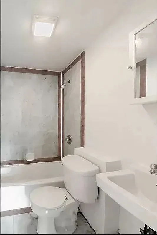 115 Lexington Avenue - Photo 9