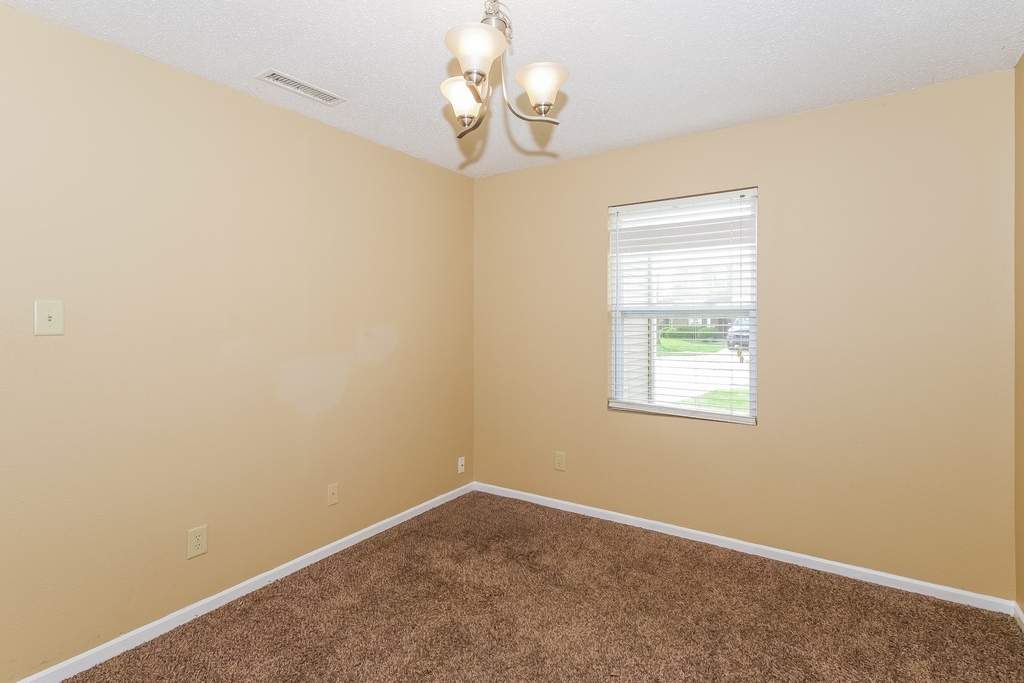 3403 Brandenburg Boulevard - Photo 4