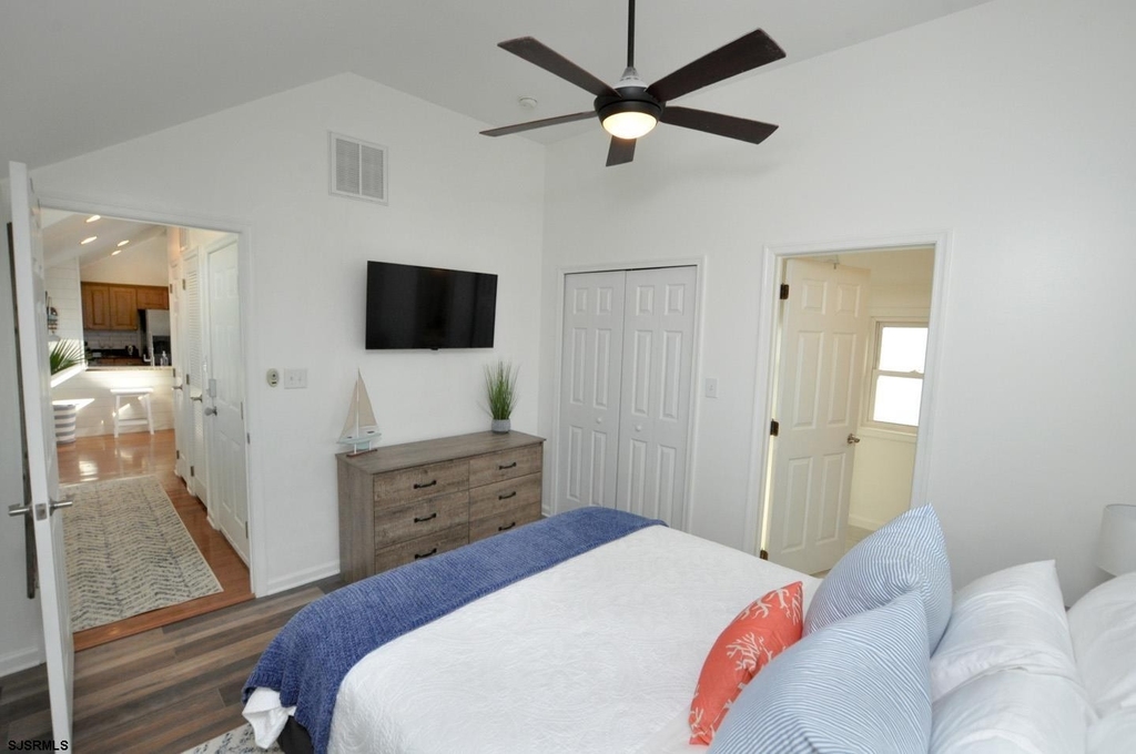 104 N Dudley Ave - Photo 13