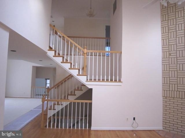 12004 Bernard Dr - Photo 3