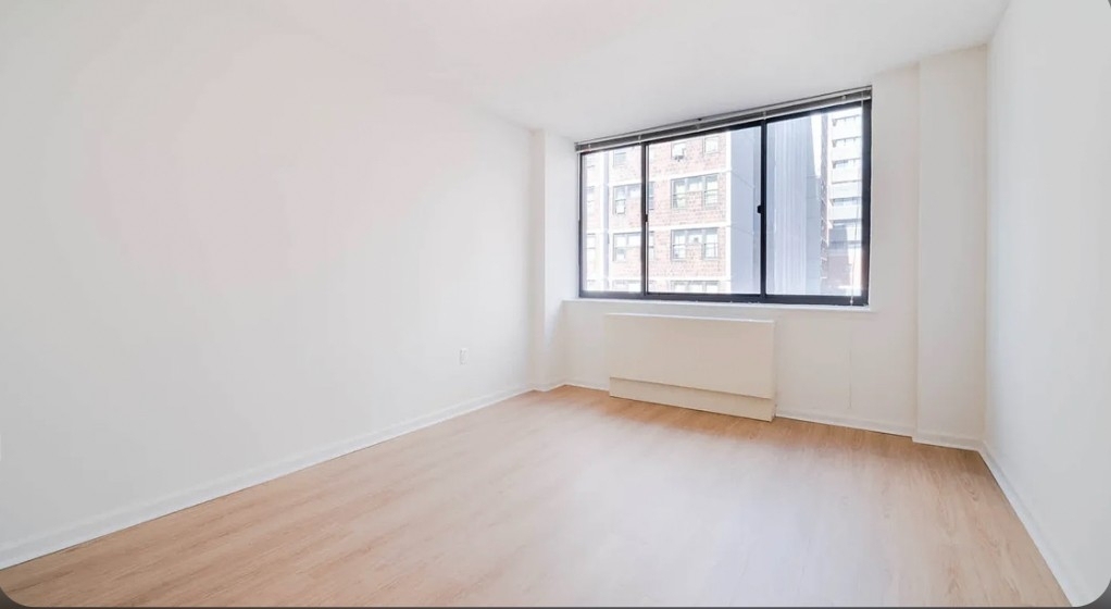 West 54th Street - Photo 2