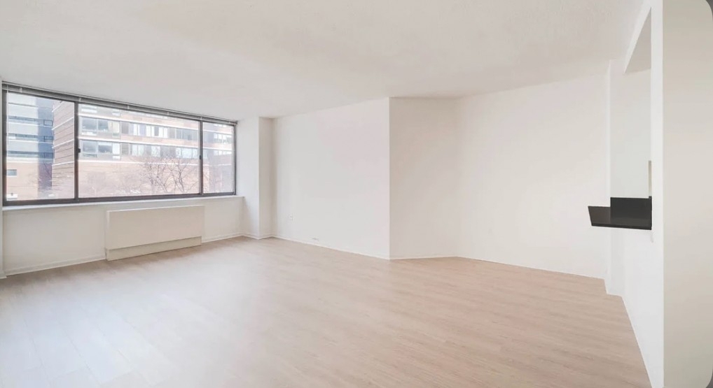 West 54th Street - Photo 0