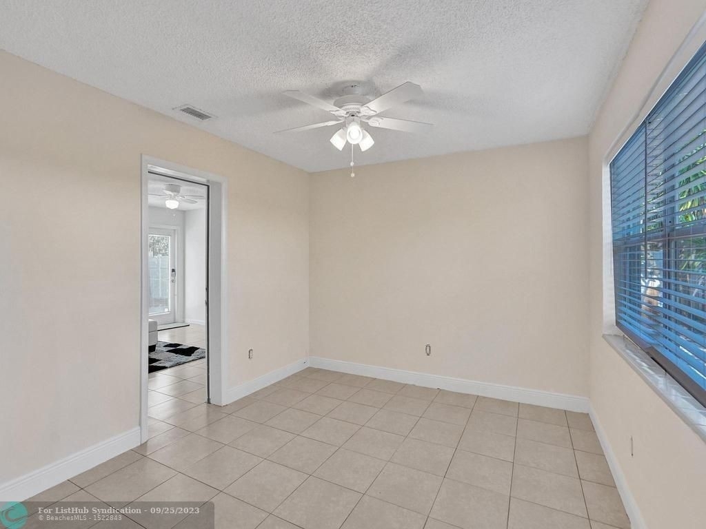 4422 Seagrape Dr - Photo 24