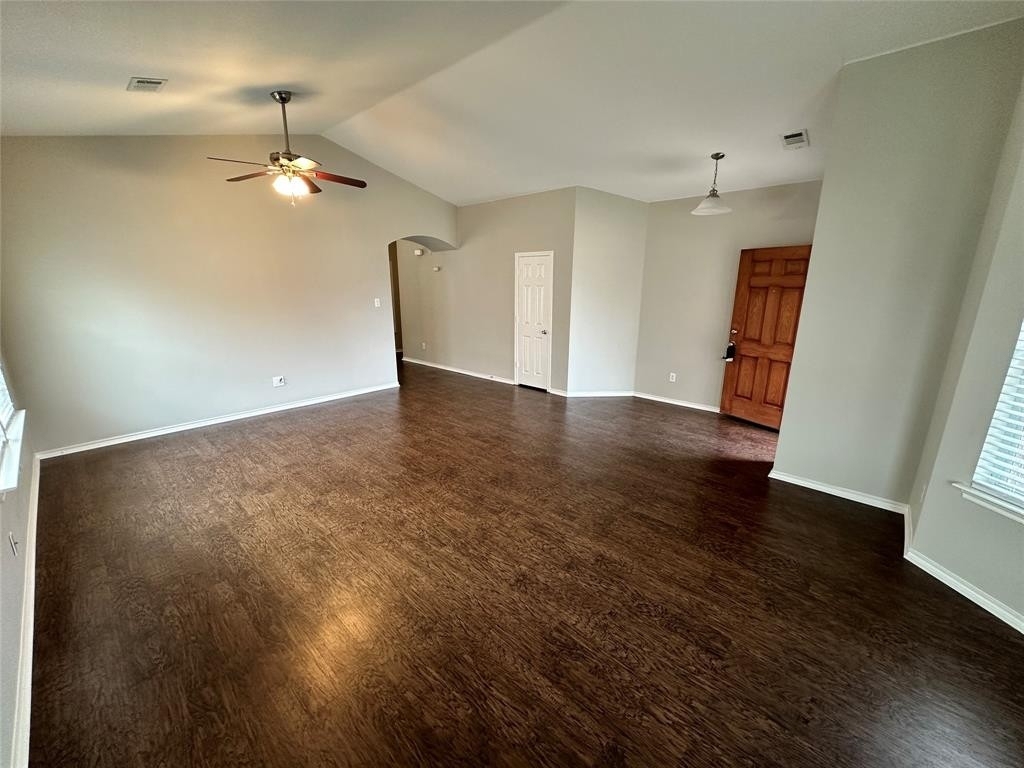 5033 Caraway Drive - Photo 3