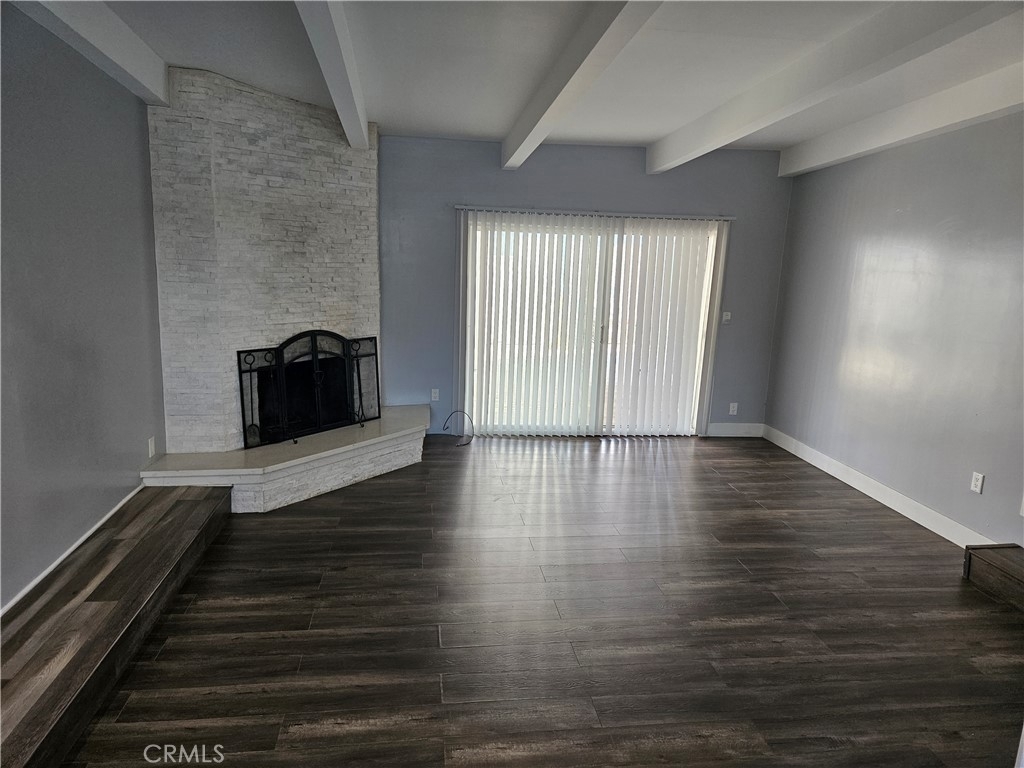 17961 Vanowen Street - Photo 2