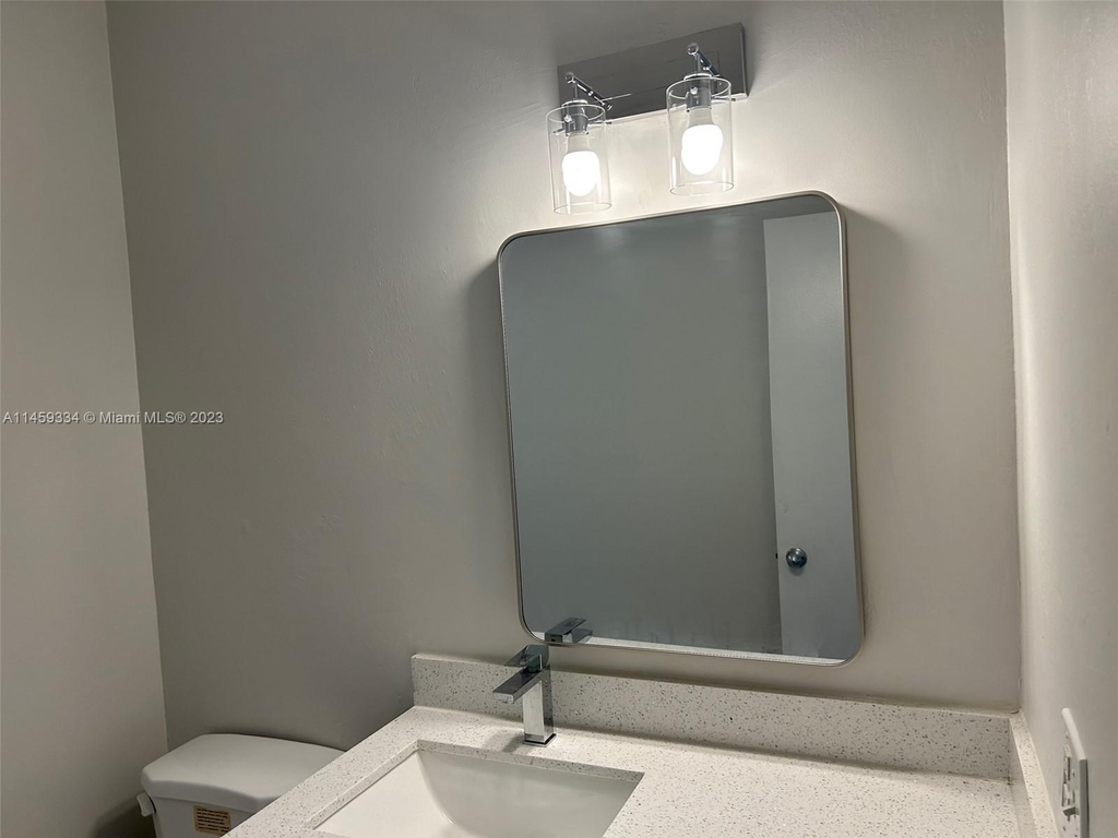 15915 Sw 105th Ct - Photo 32