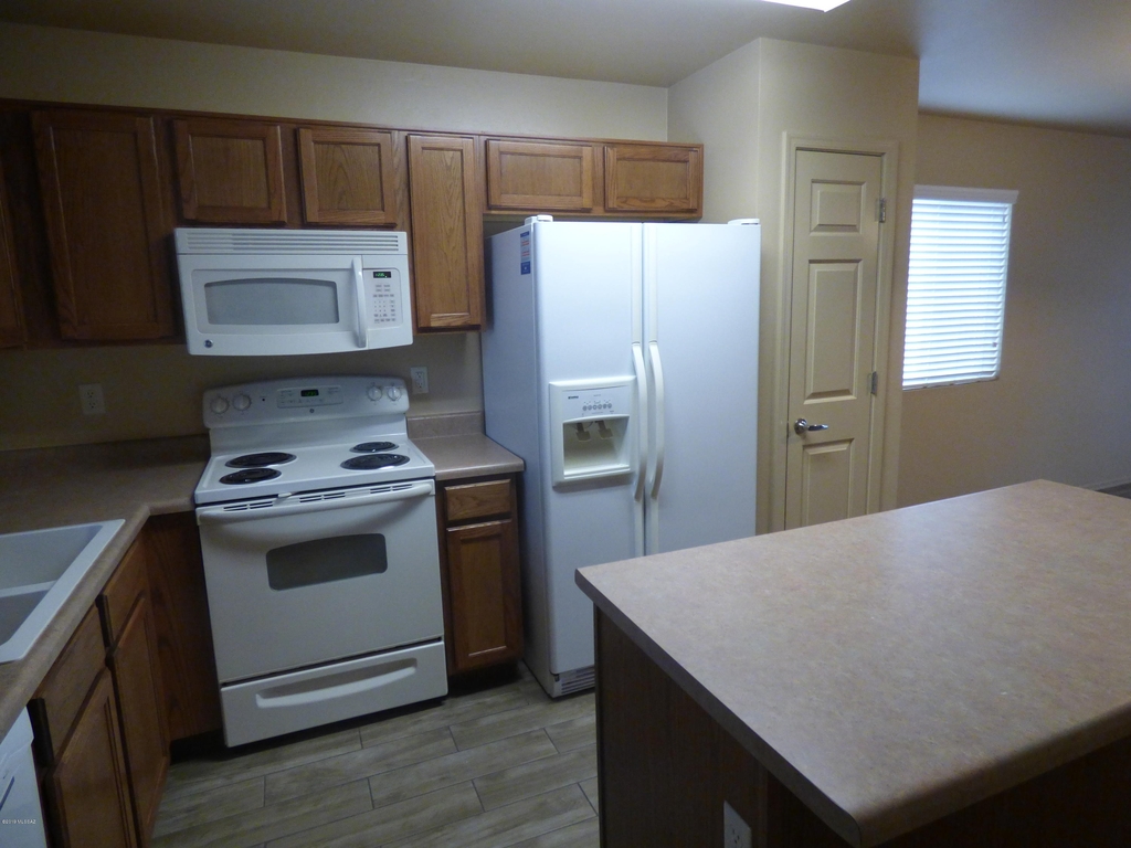 5209 S Hayden Fry Avenue - Photo 5