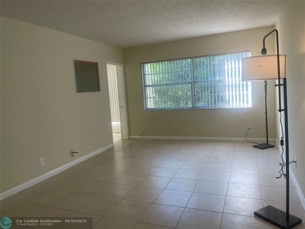 5111 W Oakland Park Blvd - Photo 2