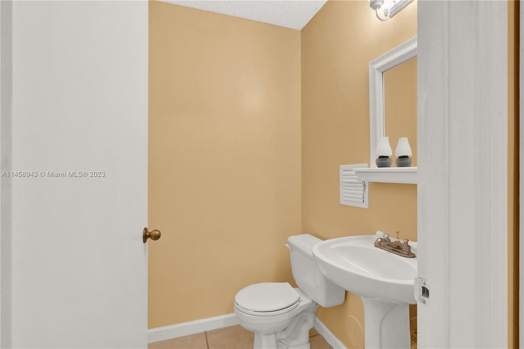 14116 Sw 179th Ter - Photo 7