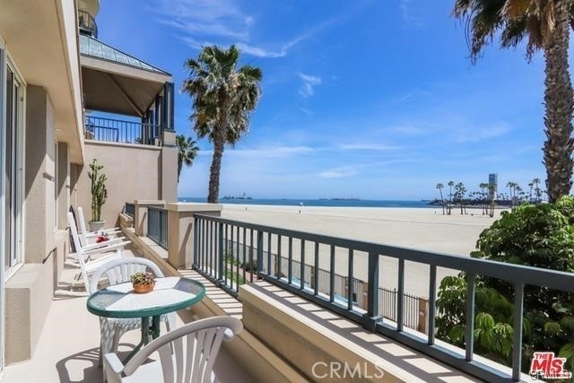 850 E Ocean Boulevard - Photo 0