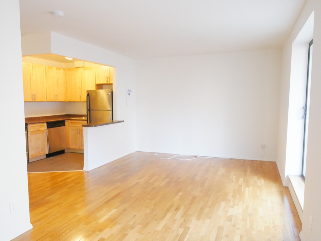 241 East 86th Street - Photo 6