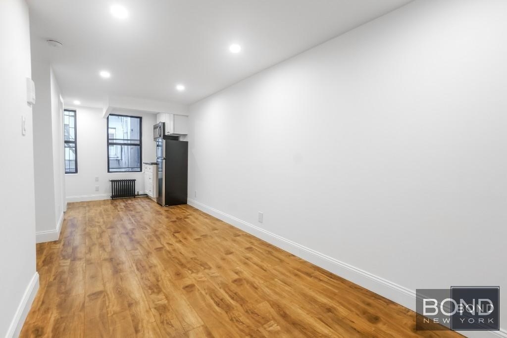 149 1st Avenue - Photo 3