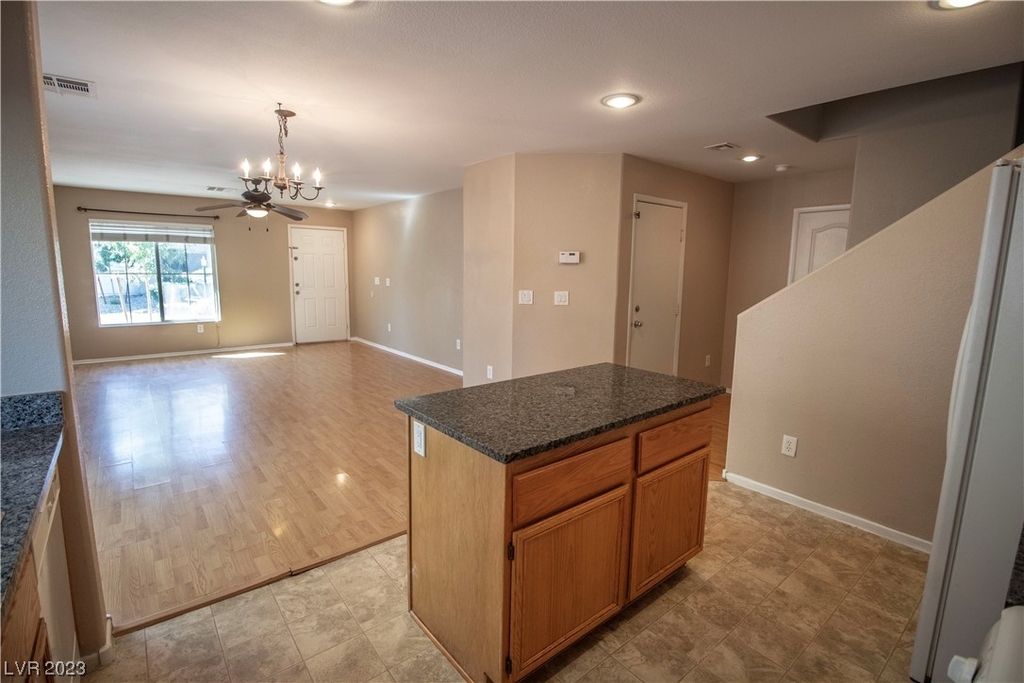 7220 Nook Crest Court - Photo 4