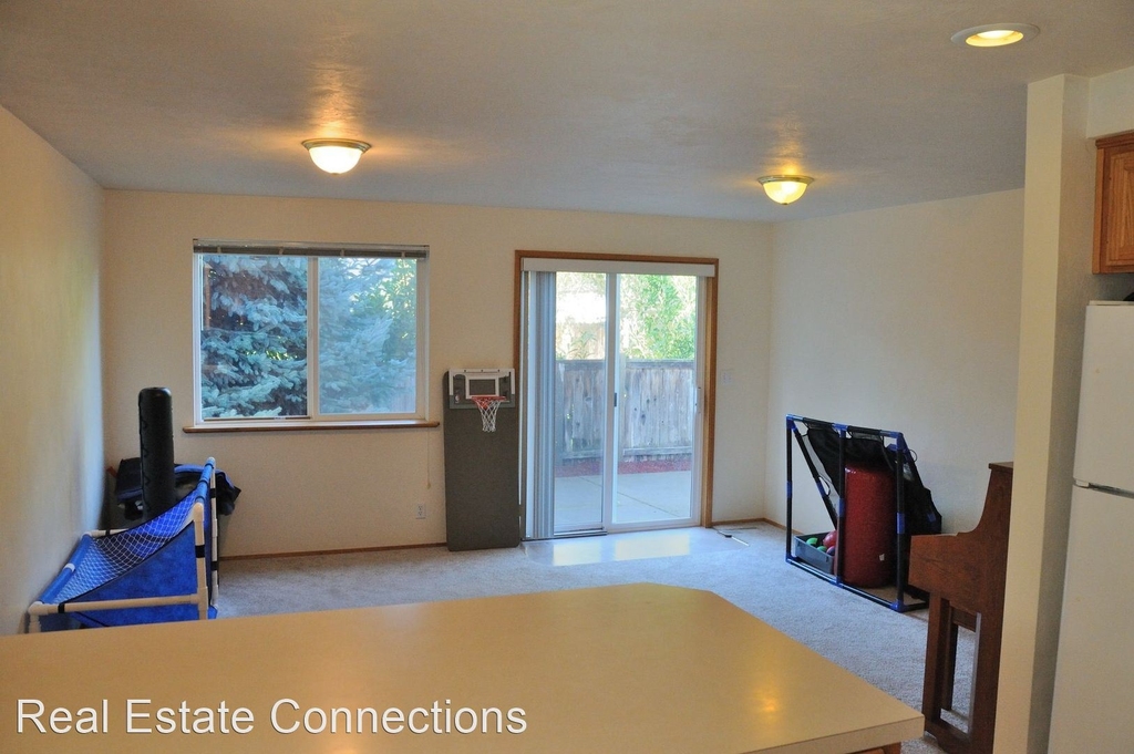 3470 Walton Lane - Photo 3