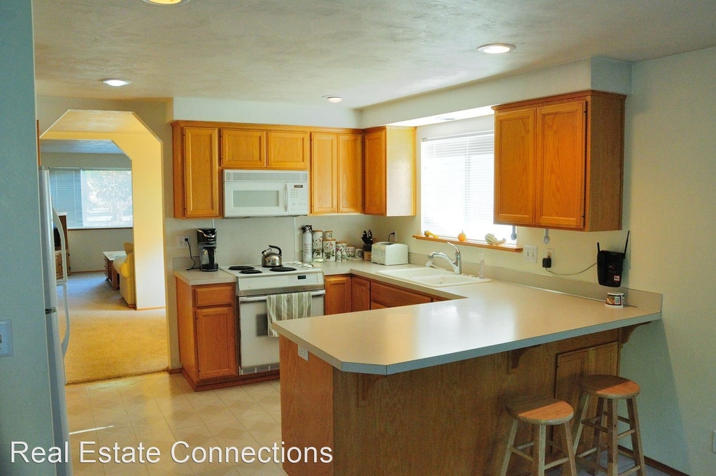 3470 Walton Lane - Photo 6