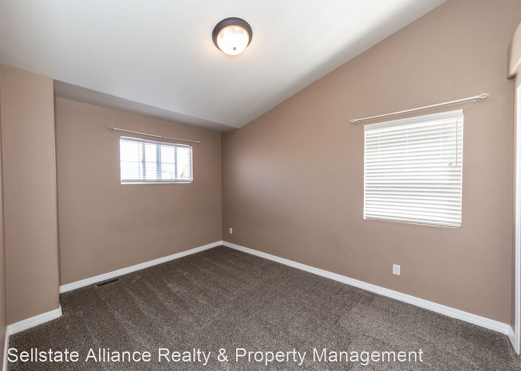 6815 Prairie Wind Drive - Photo 17