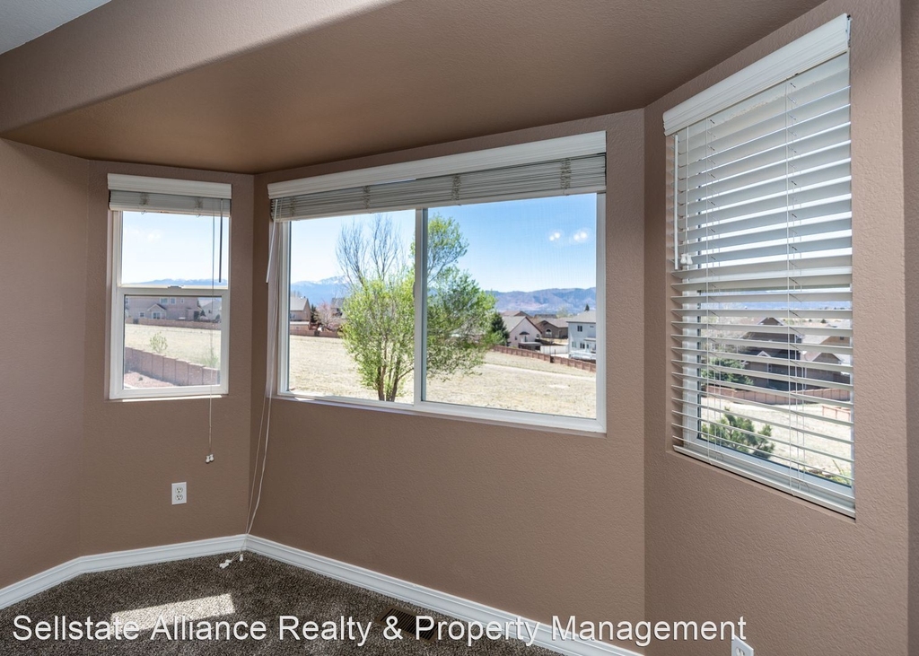 6815 Prairie Wind Drive - Photo 26