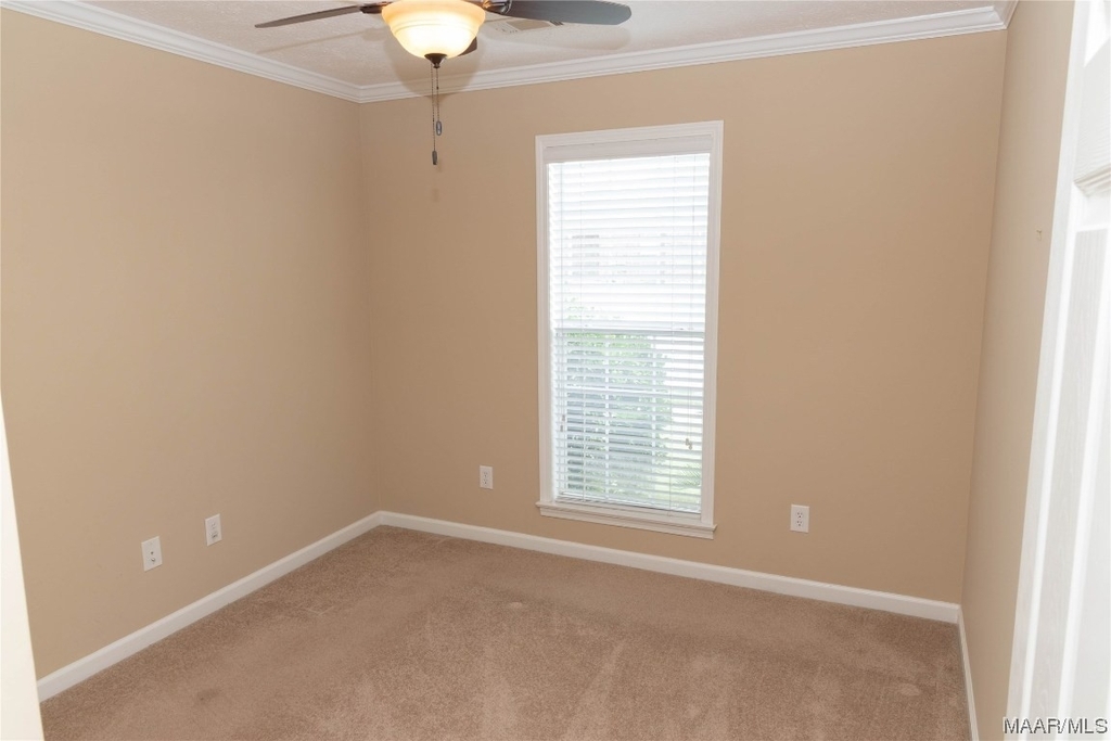 1504 Hallwood Lane - Photo 6