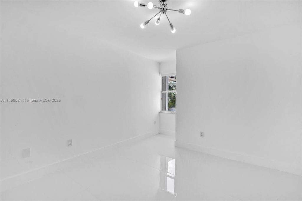 6644 Nw 107th Pl - Photo 24