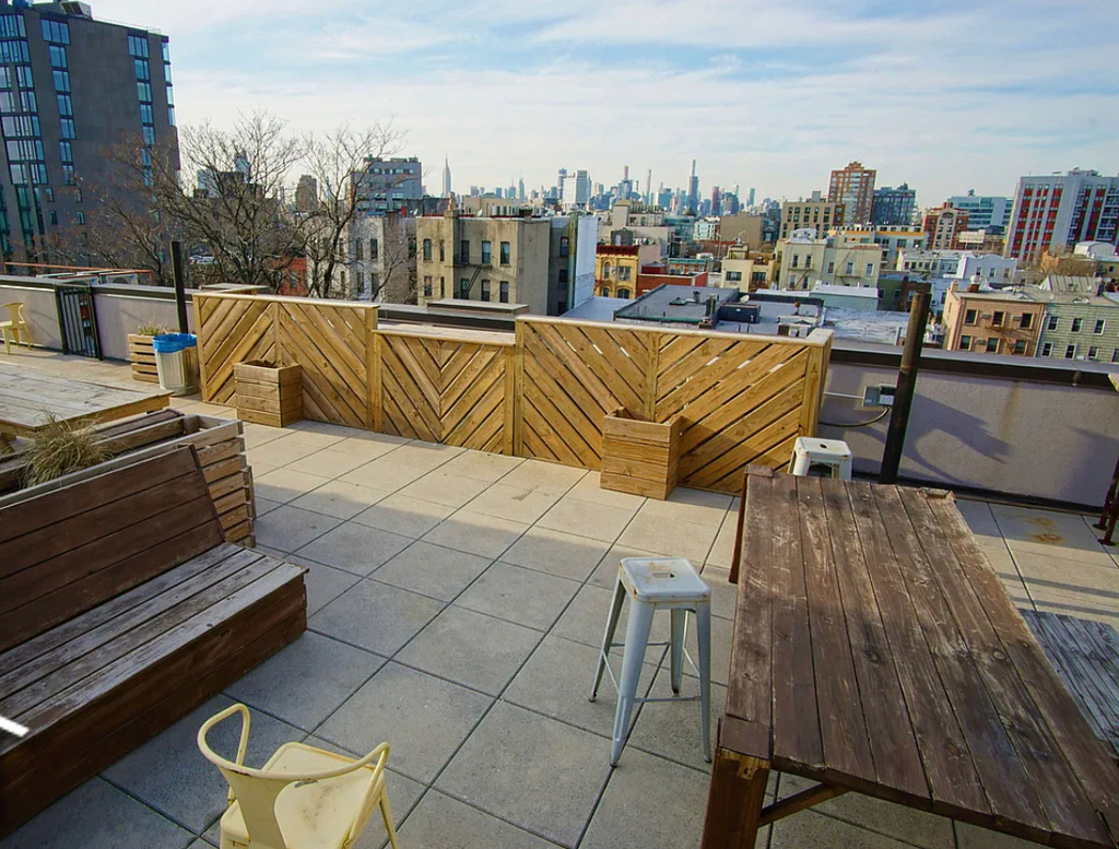 17 Devoe Street - Photo 2