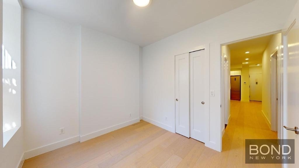 514 East 12th Street - Photo 15