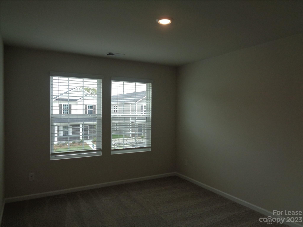 247 Cedar Knoll Circle - Photo 20