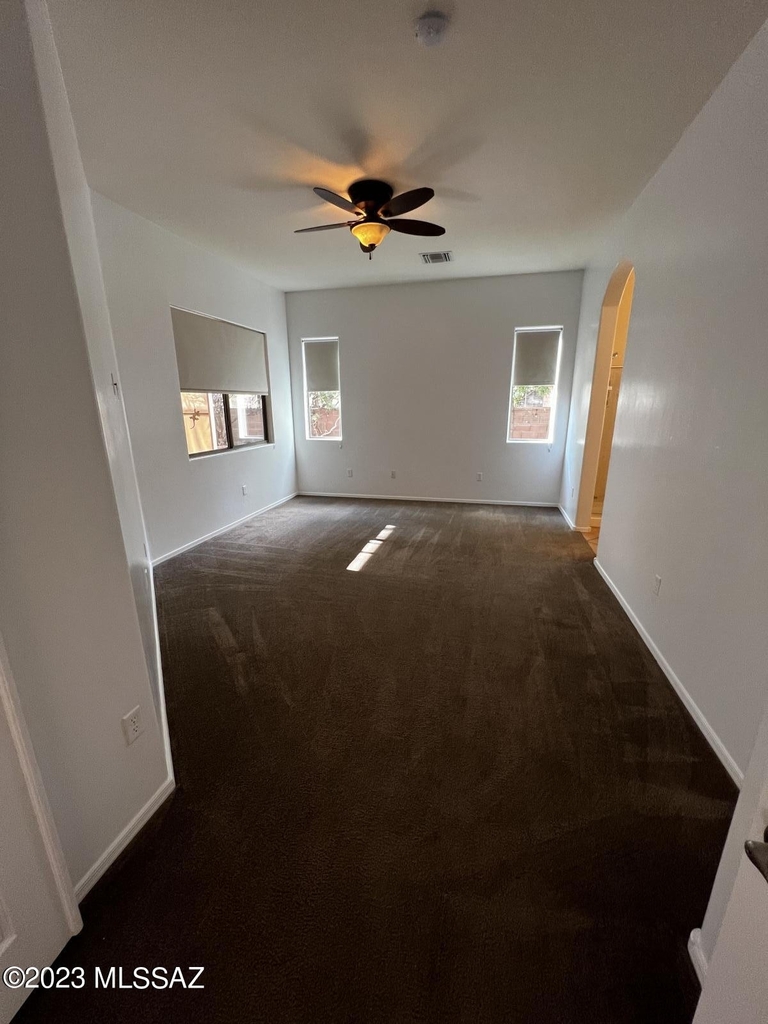 12555 E Red Canyon Place - Photo 15