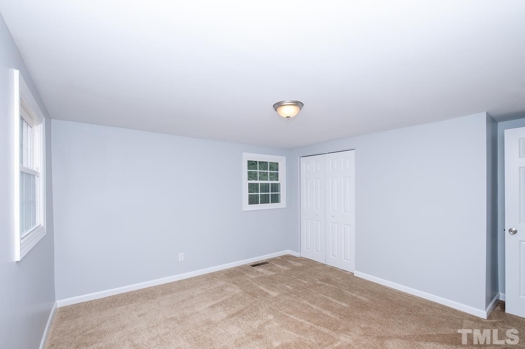 7100 Leesville Road - Photo 11