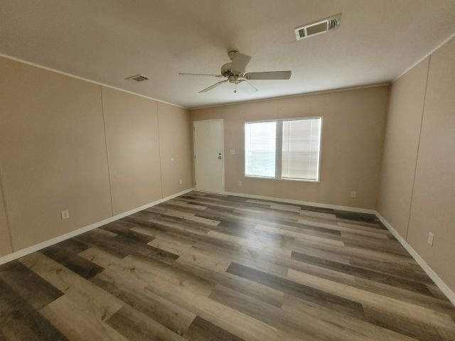 1707 Daffodil Ave - Photo 1