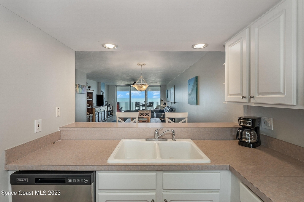 1555 N Highway A1a - Photo 35