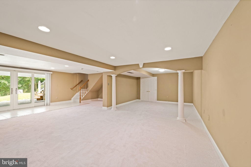 1150 Spring Hill Road - Photo 42