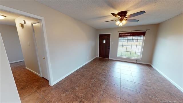 2536 Mary Ann Drive - Photo 2