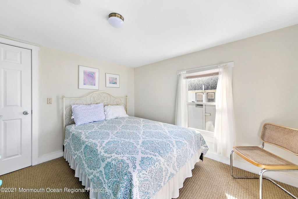 1211 Ocean Avenue - Photo 26