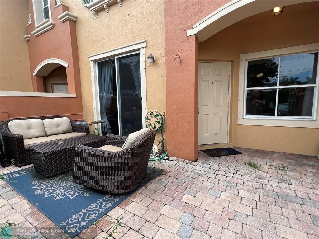 2230 Coral Reef Ct - Photo 1