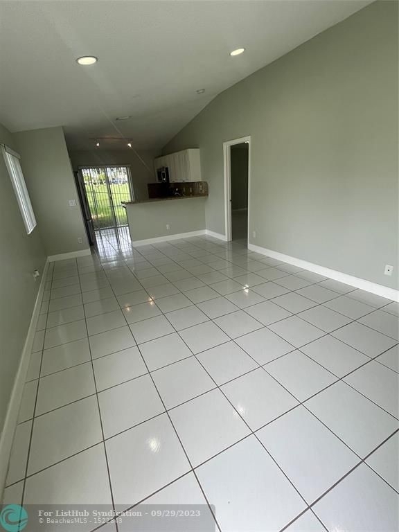 1810 Sw 114th Ter - Photo 6