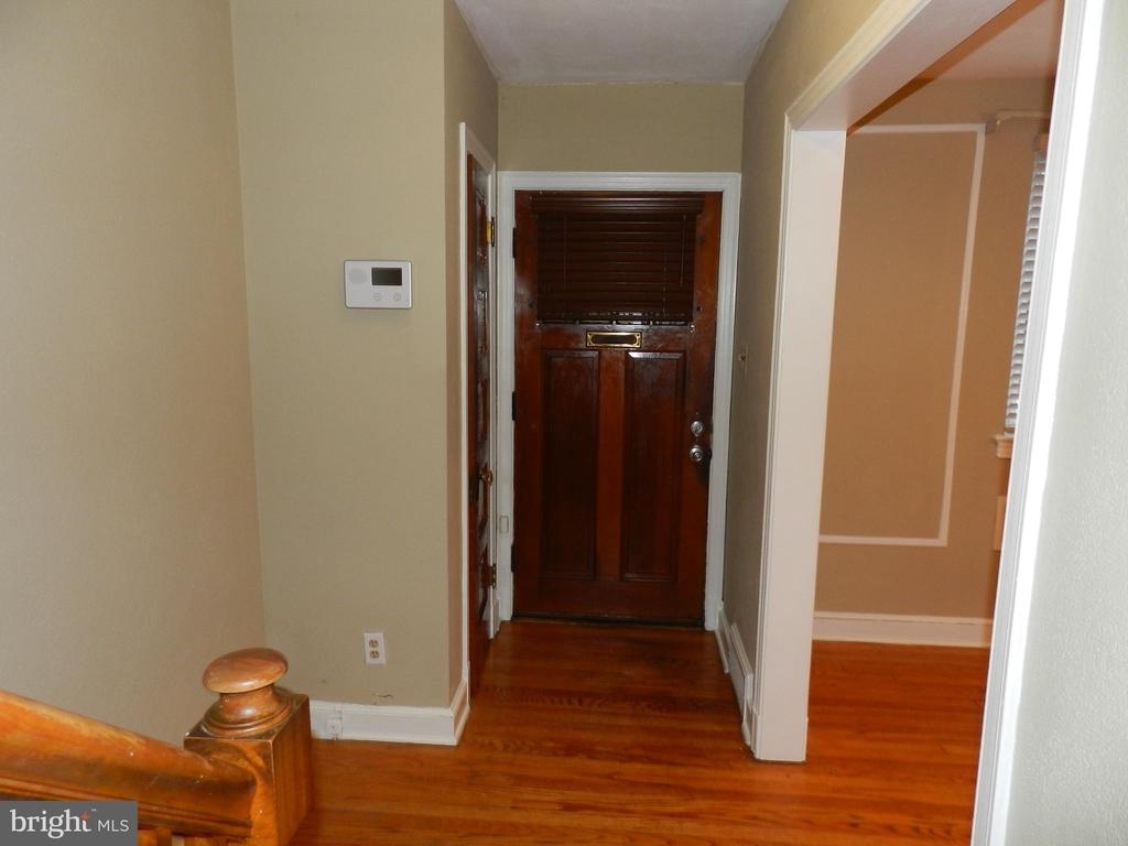 5333 Ames St Ne - Photo 2