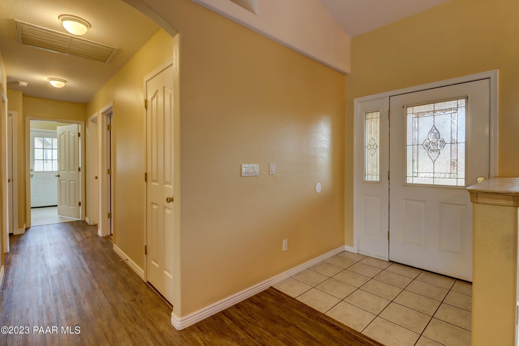 4951 Del Rio Circle - Photo 5