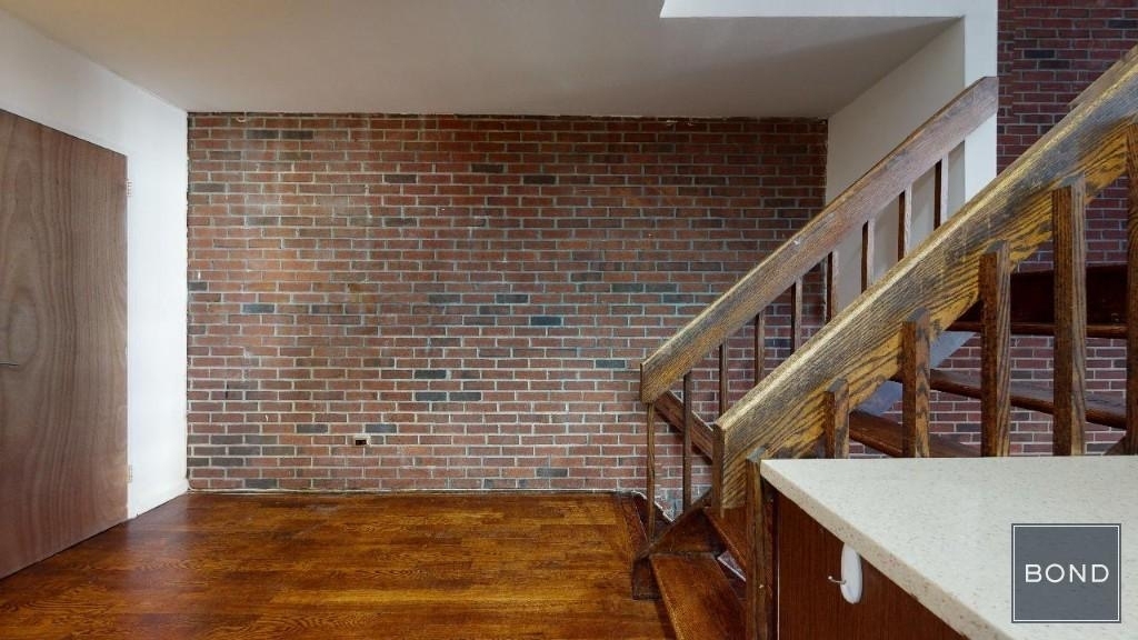 155 East 88th Street - Photo 0