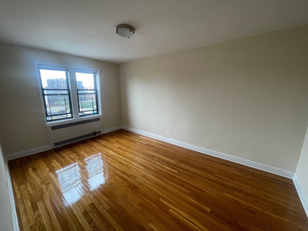63-53 Haring Street - Photo 15
