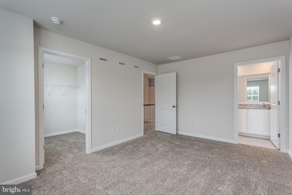 435 Tevis Street - Photo 10