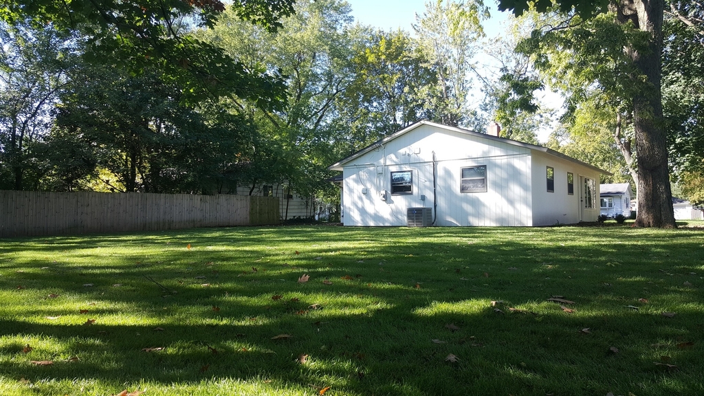 15605 S Benson Avenue - Photo 21