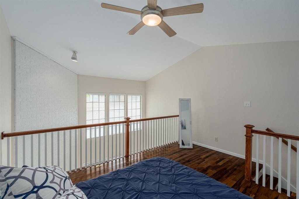 9910 Royal Lane - Photo 14