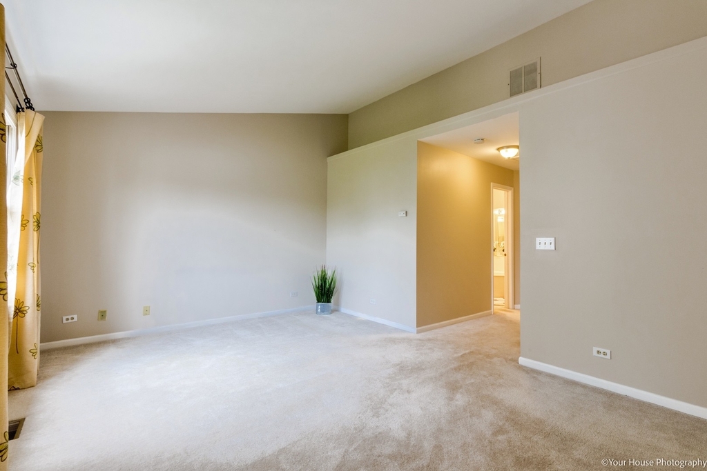 4876 Prestwick Place - Photo 12